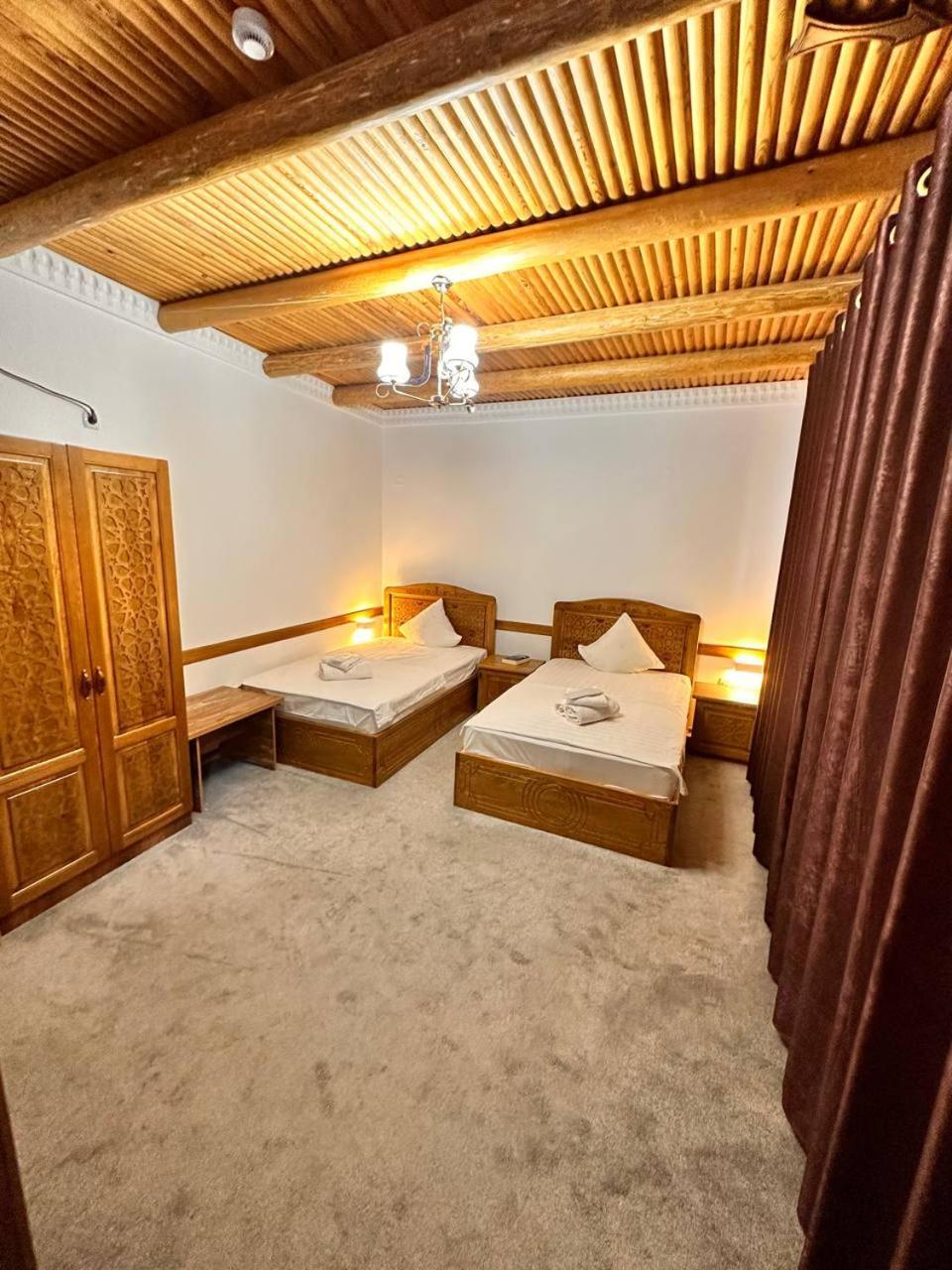 Munis Hotel Buchara Zewnętrze zdjęcie