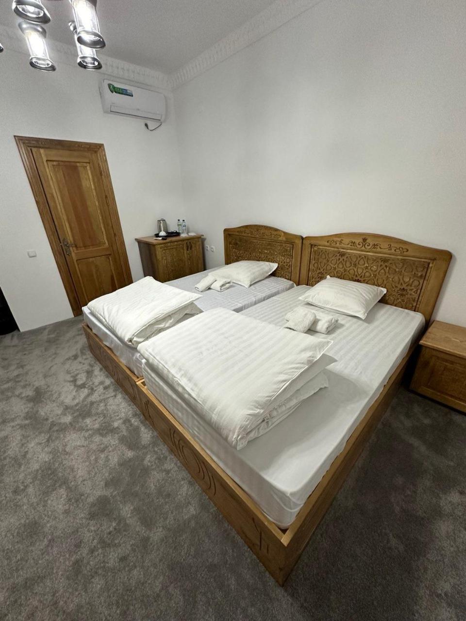 Munis Hotel Buchara Zewnętrze zdjęcie